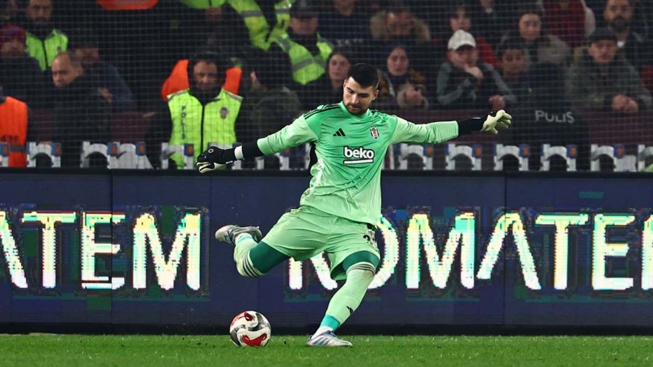 Kupada dev maç: Fenerbahçe - Beşiktaş! Domenico Tedesco ve Sergen Yalçın'ın sahaya süreceği ilk 11'ler belli oldu 17