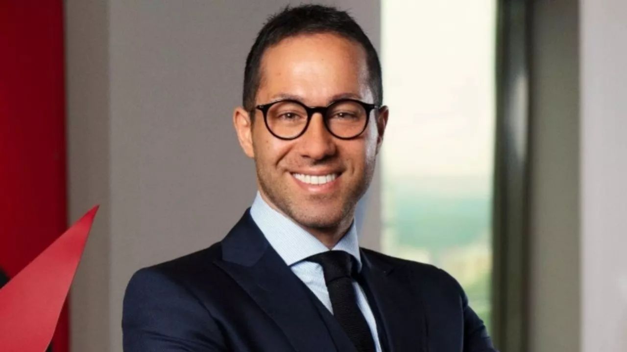 Kim bu CEO? Kasım Garipoğlu'nun uyuşturucu ve +18 partilerinin hepsinde CEO vardı 6