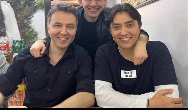Bu ne yaman ironi... Yazdığı dosya yıllar sonra karşısına çıktı! Ünlülerin uyuşturucu aleminin kitabını yazan Emrullah Erdinç aynı suçlamayla gözaltında... 3