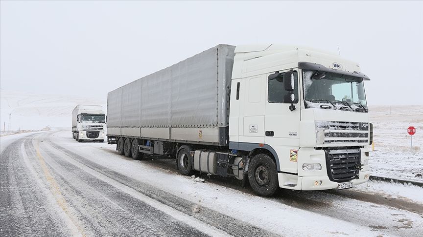 Hafta sonu kar geliyor! 40 ile uyarı geldi: İşte kar yağışı beklenen illerimiz 18