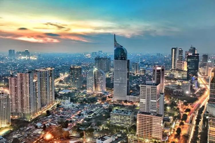Sadece kimlik pasaport yetiyor! İşte Türkiye'den vizesiz gidilebilen ülkeler! 27