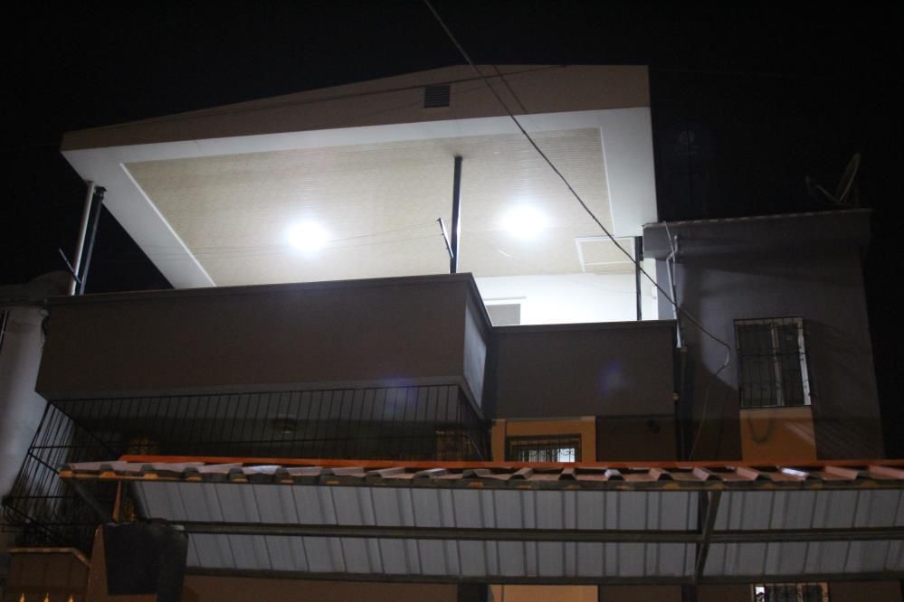Adana'da aile faciası: İki çocuğunu öldürüp, intihar etti 5