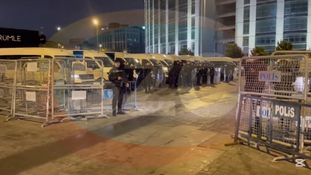 Sadettin Saran serbest bırakıldı! Pazartesi ve Perşembe imza atacak! Çağlayan'dan canlı yayın... 5