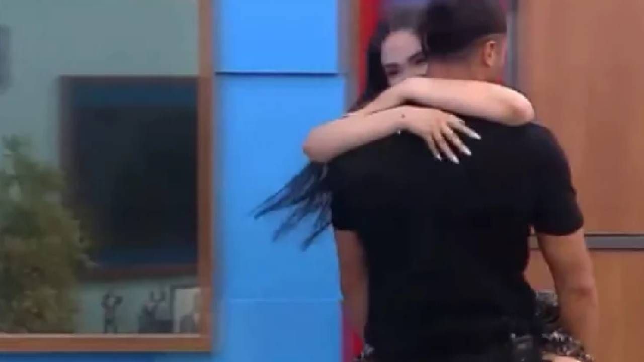 RTÜK affetmedi! O sahne radara takıldı: Kısmetse Olur Aşkın Gücü katalogdan çıkarıldı 2
