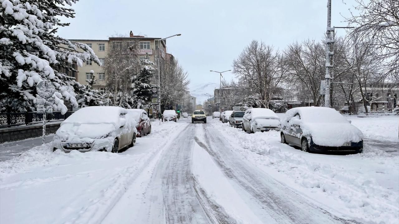 Yarın için 49 ilde kar alarmı! İşte kar yağışı beklenen illerimiz 47
