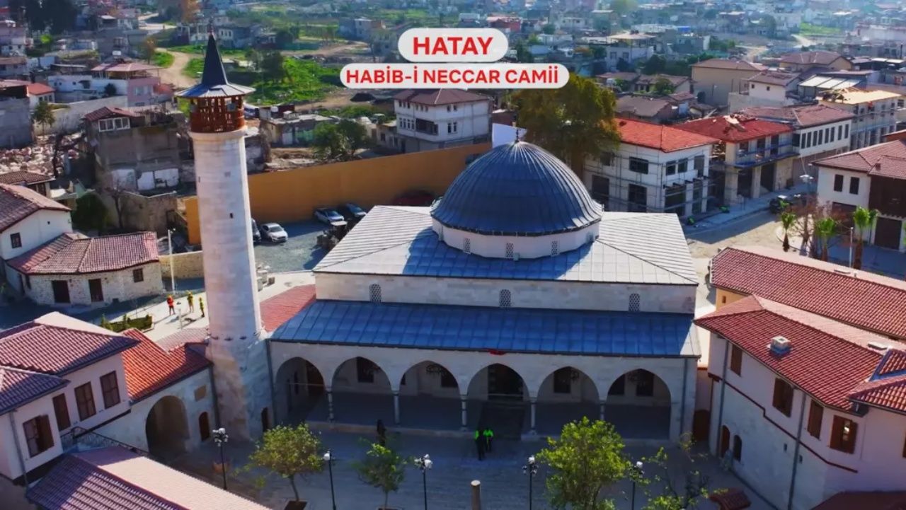 Asrın felaketinde izler asrın inşasıyla siliniyor! Şehirler yeniden ayağa kalkıyor! İşte deprem bölgesinin öncesi ve sonrası... 9