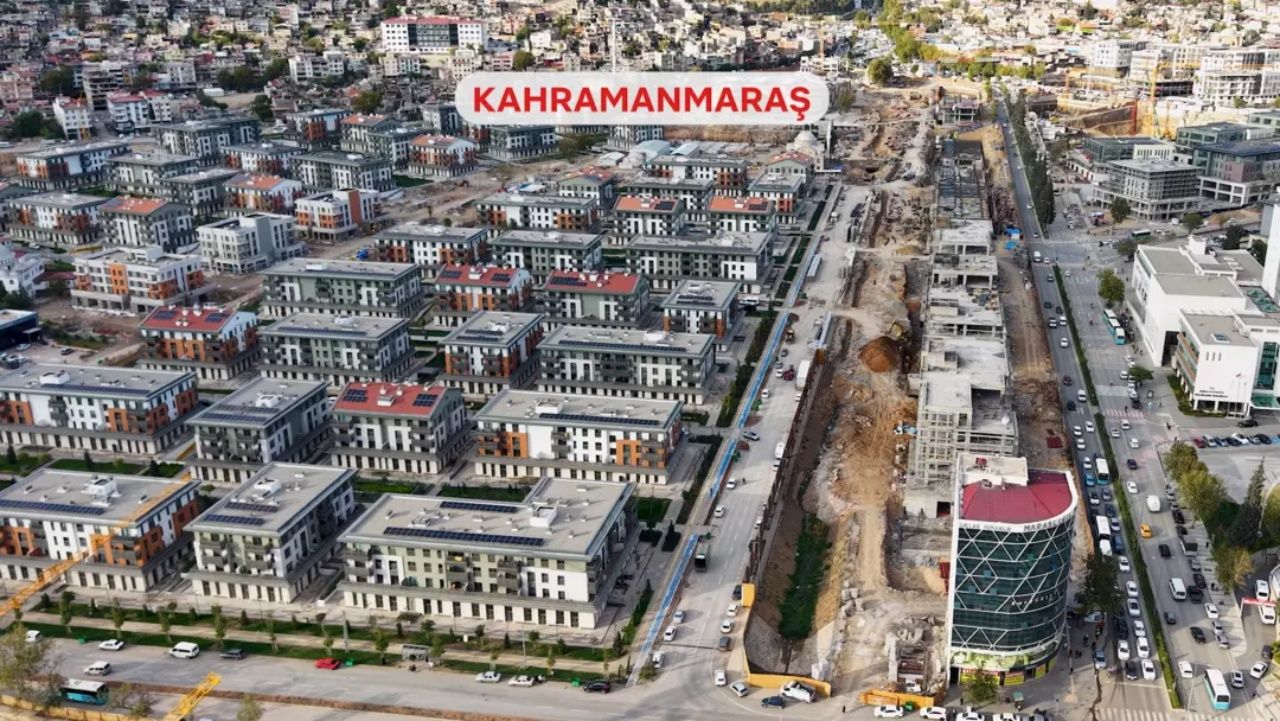 Asrın felaketinde izler asrın inşasıyla siliniyor! Şehirler yeniden ayağa kalkıyor! İşte deprem bölgesinin öncesi ve sonrası... 23
