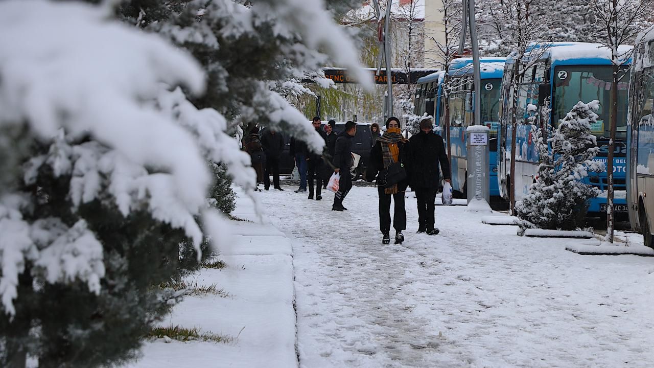 Meteoroloji yoğun kar yağışı için tarih verdi! Bu iller dikkat 27