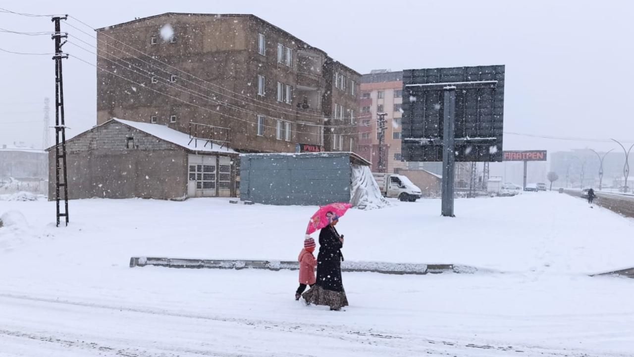 Meteoroloji yoğun kar yağışı için tarih verdi! Bu iller dikkat 36