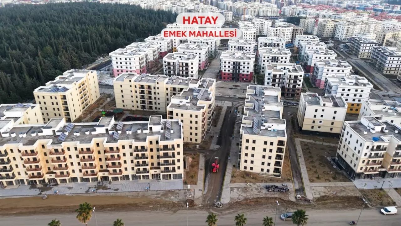 Asrın inşasında tarihi gün! Deprem bölgesinde 455 bininci konut bugün teslim edilecek 5