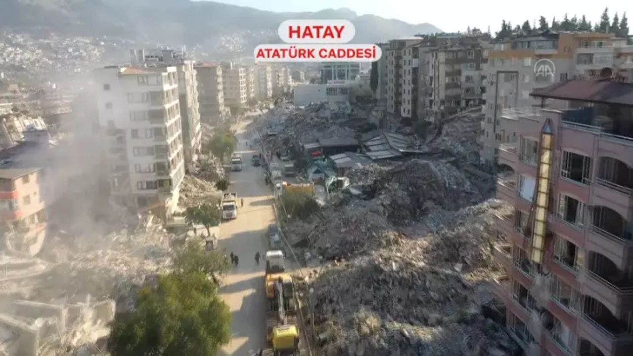 Asrın inşasında tarihi gün! Deprem bölgesinde 455 bininci konut bugün teslim edilecek 2