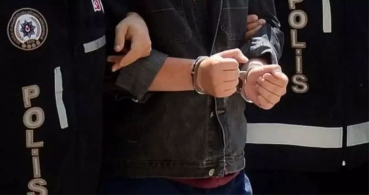 Lüks hayatların gölgedeki yüzü! İş insanı Mahmut Uğur Ziylan, Hamdi Burak Beşer, Mehmet Tosmur, Semavi ve Ercan Siverek kardeşler uyuşturucu ve fuhuş soruşturması kapsamında tutuklandı 8