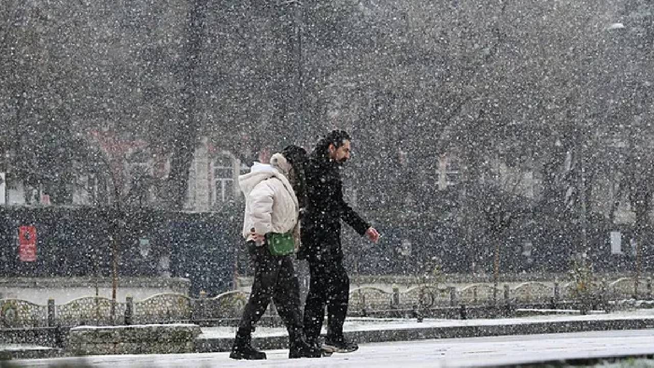 Yeni yıla bembeyaz gireceğiz! İstanbul’a kar geliyor: Meteoroloji tarih verdi: İşte o zaman aralığı 6