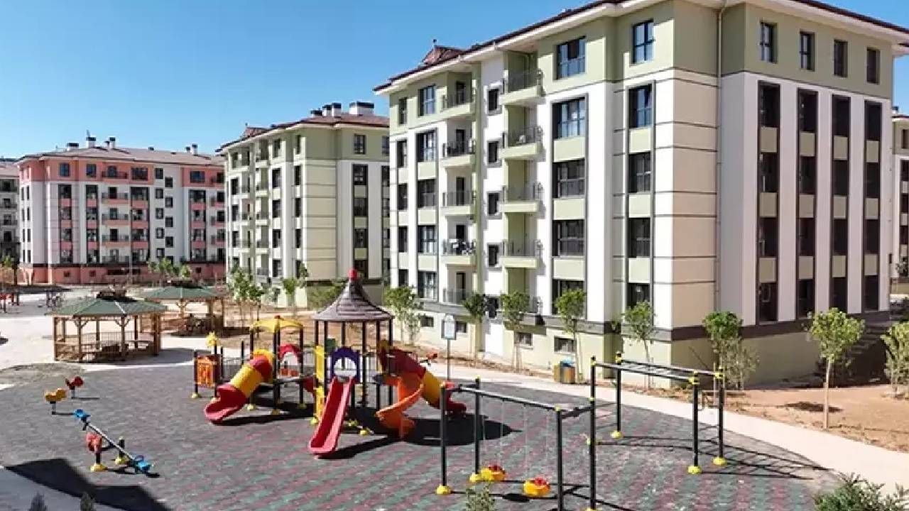 Kritik takvim açıklandı! Milyonların beklediği gün geldi: TOKİ’de ilk kura yarın başlıyor 1