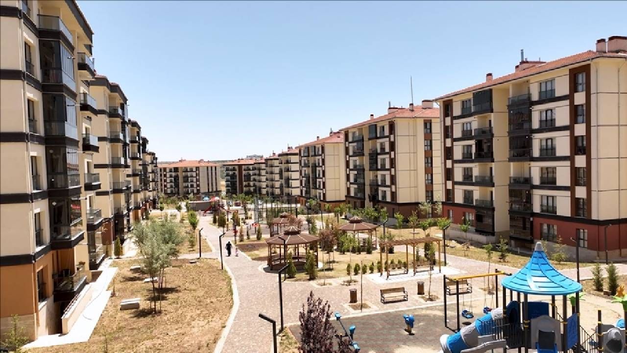 Kritik takvim açıklandı! Milyonların beklediği gün geldi: TOKİ’de ilk kura yarın başlıyor 6