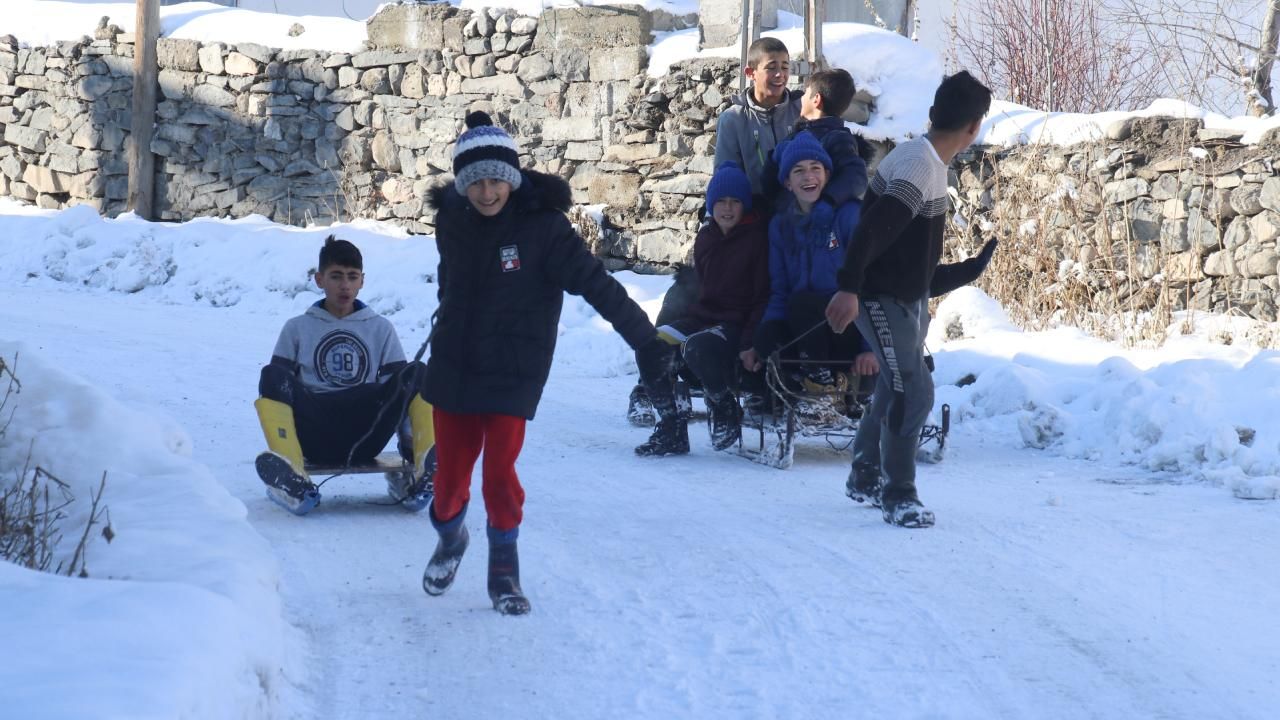 Kar tatili haberleri gelmeye devam ediyor! İşte kar tatili olan iller 11