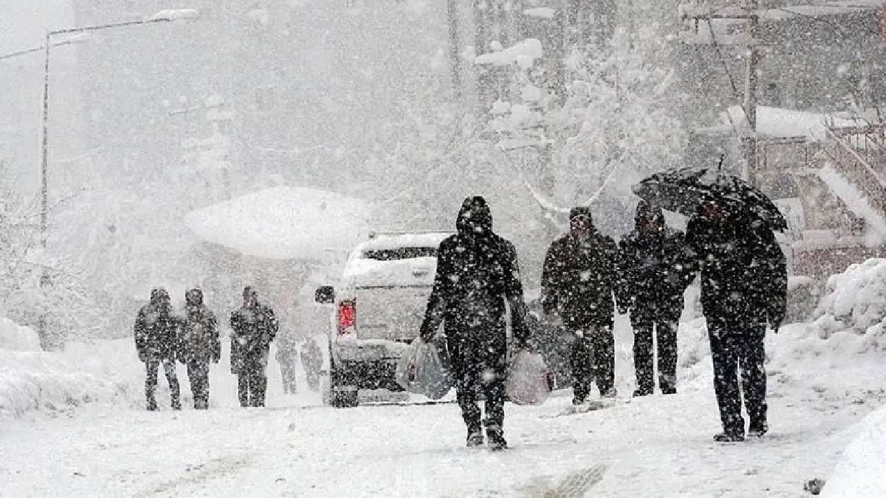 Valilikten kritik duyuru! Bugün İstanbul’da hava bir anda değişiyor: 19 ilçeye akşam saatlerinde kar gelecek 2