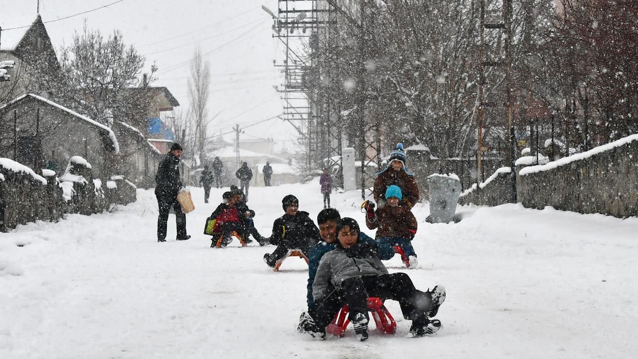 Yarın bu illerimizde okullar tatil! İşte kar tatili olan iller (Güncel liste) 18