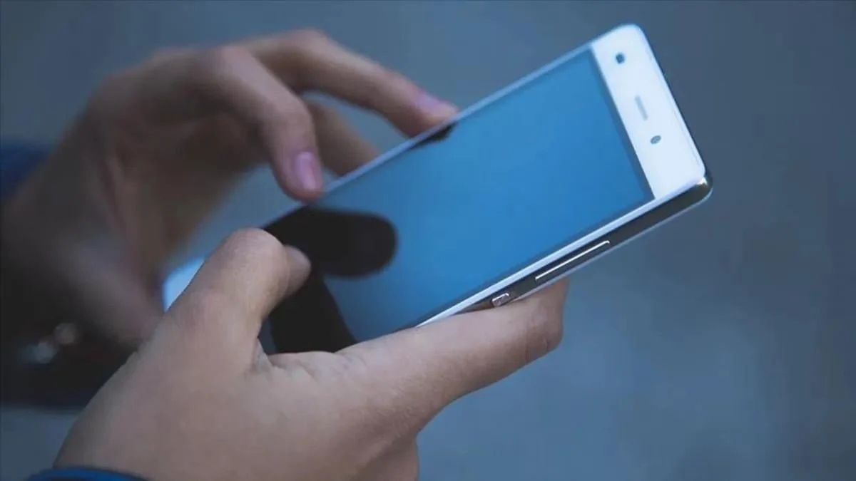 2026 IMEI kayıt ücreti belli oldu! Yüzde 25,49 bekleniyordu, zam oranı yüzde 18,95'e çekildi... 8