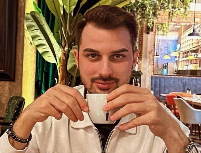 Silahlı fotoğrafla tehdit iddiası! Danla Bilic'ten eski sevgilisi Berk Çetin'e elektronik kelepçe talebi 3
