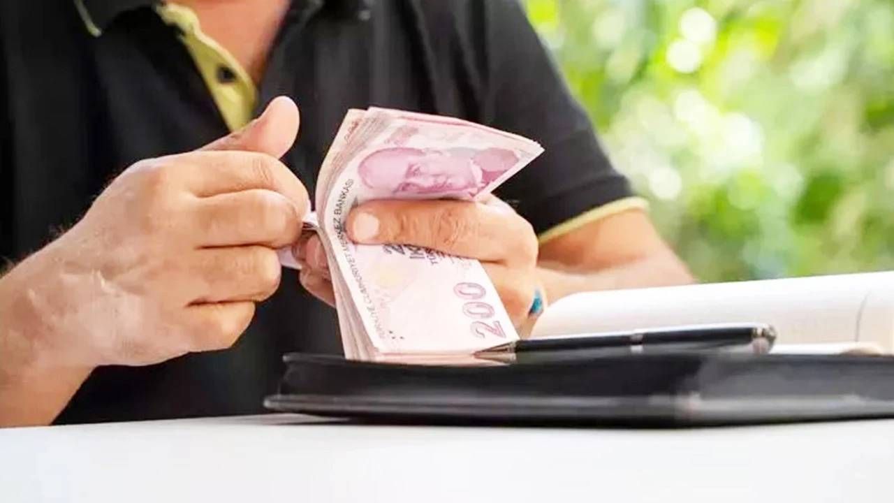 SGK uyardı... Emekli maaşında kritik gün! Bugün dilekçe veren yüzde 4 daha fazla alacak 6