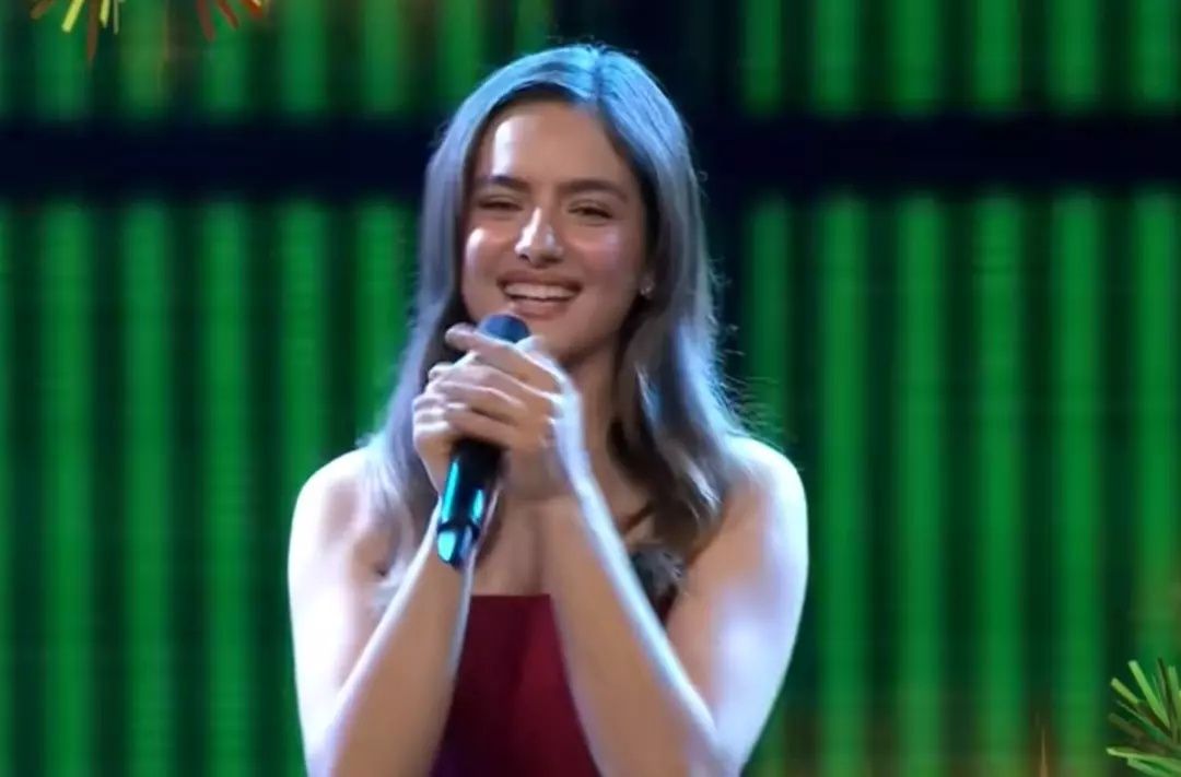 Taşacak Bu Deniz’in Eleni’si Ava Yaman, O Ses Türkiye Yılbaşı’na damga vurdu! Performansı adeta büyüledi... 5