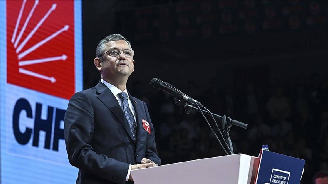 CHP’de kurultay kabusu... Mahkeme kararı Özgür Özel yönetimini tehdit ediyor 3