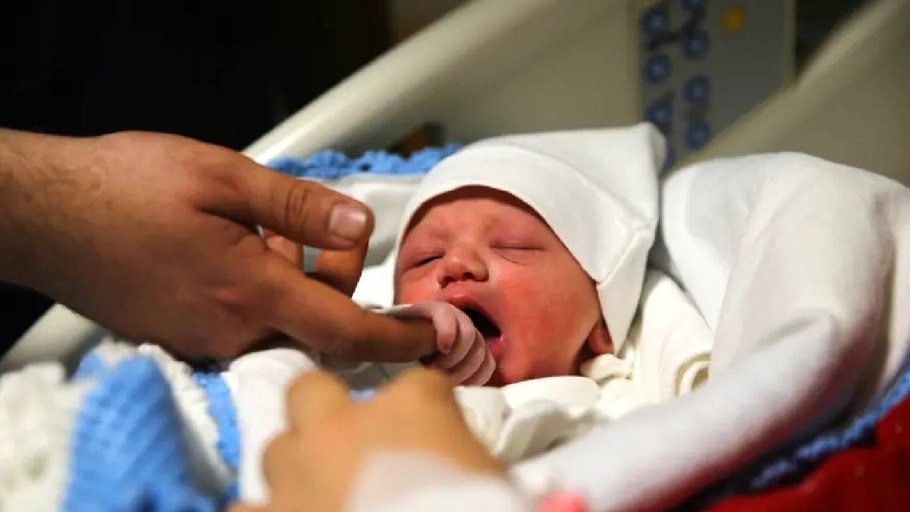 Saat 00.00’da doğdular... 2026’nın ilk bebekleri belli oldu 4