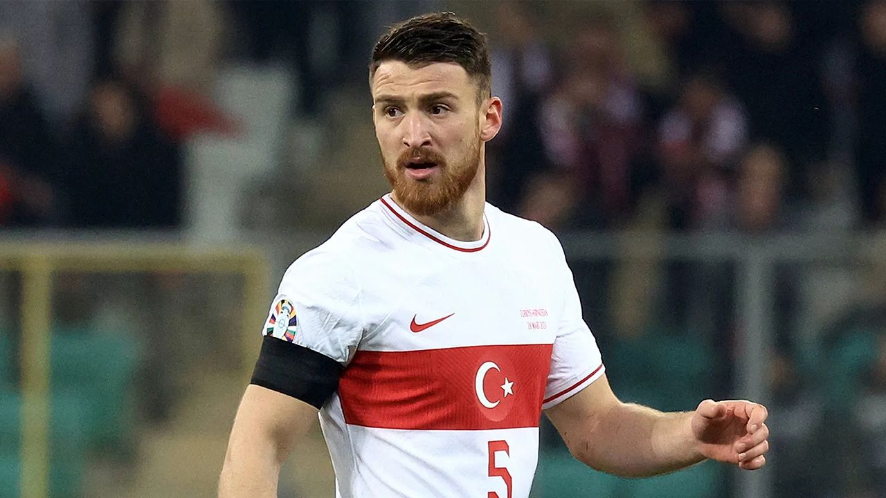 Salih Özcan, Beşiktaş ile Galatasaray arasında tercihini yaptı 8
