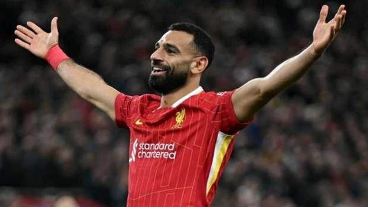Galatasaray'ın tarihi transferi Kenan Yıldız'ın iki dudağı arasında! Mohamed Salah için operasyon düğmesine basıldı 11