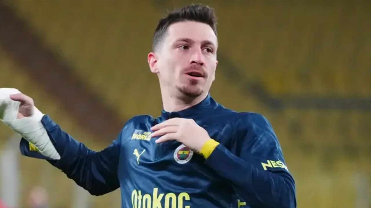 Fenerbahçeli futbolculardan Mert Hakan Yandaş'a destek 5
