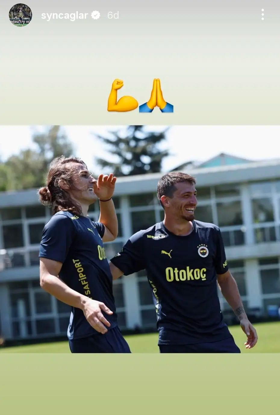 Fenerbahçeli futbolculardan Mert Hakan Yandaş'a destek 8