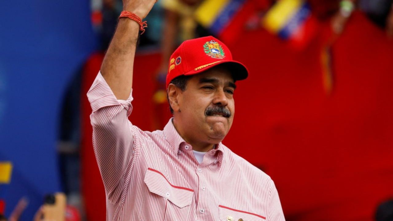 Tarihe geçti! Belediye otobüsü şoförlüğünden devlet başkanlığına uzanan yolculuk... Nicolás Maduro kimdir? 2