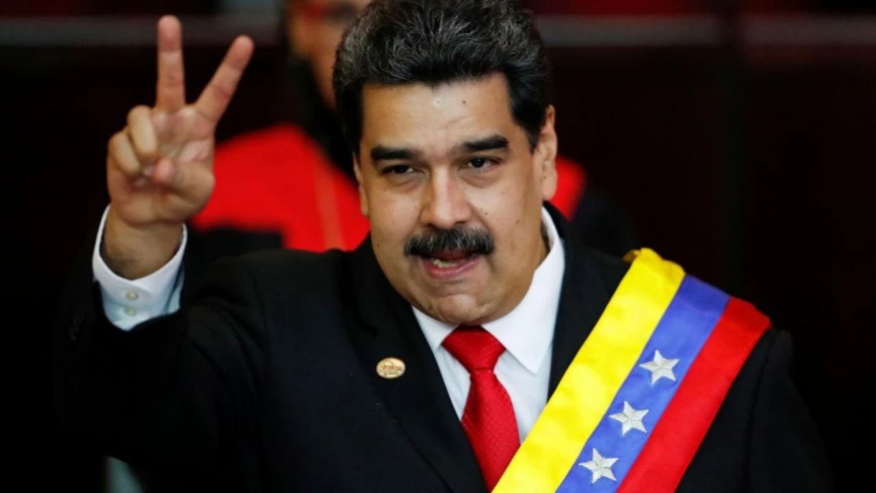 Tarihe geçti! Belediye otobüsü şoförlüğünden devlet başkanlığına uzanan yolculuk... Nicolás Maduro kimdir? 3