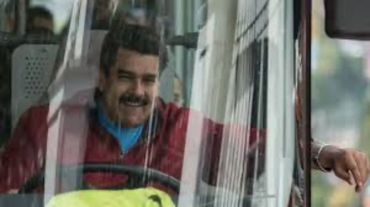 Tarihe geçti! Belediye otobüsü şoförlüğünden devlet başkanlığına uzanan yolculuk... Nicolás Maduro kimdir? 4