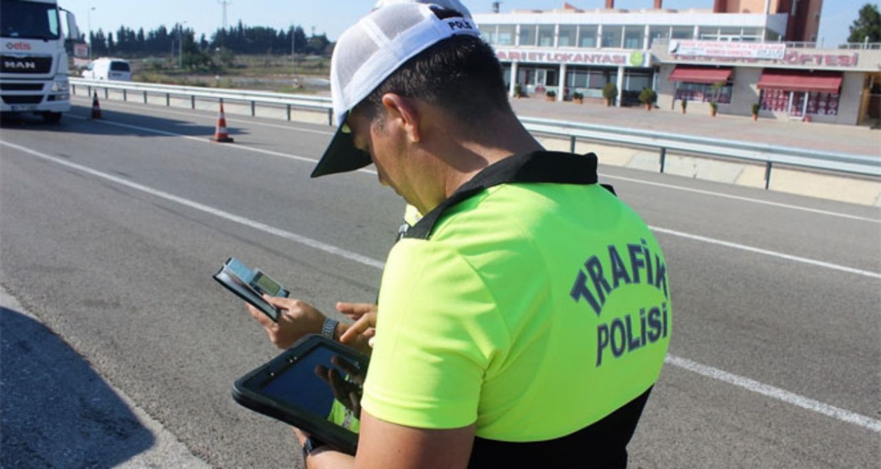 Bu hafta Meclis'e geliyor! Trafikte tüm kurallar değişiyor! İşte yeni cezalar... 10