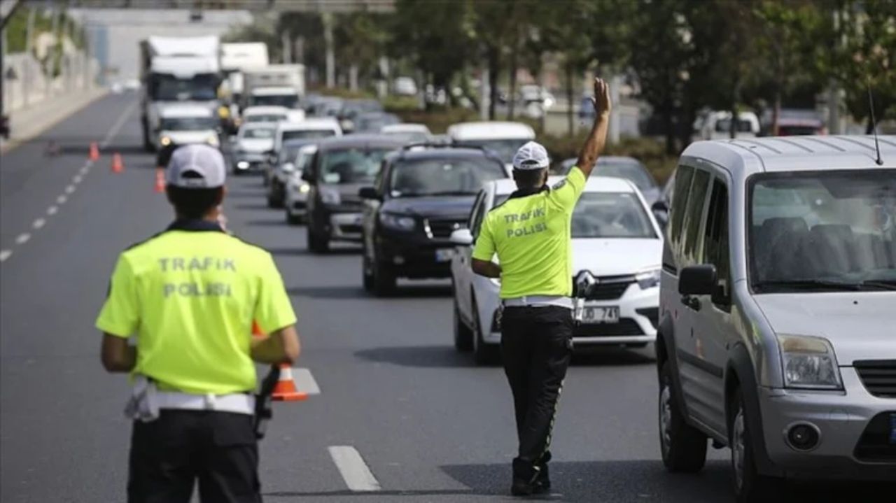 Bu hafta Meclis'e geliyor! Trafikte tüm kurallar değişiyor! İşte yeni cezalar... 7
