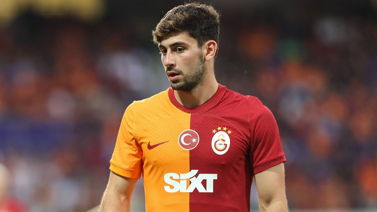 Okan Buruk 2 futbolcunun ayrıldığını açıkladı 11