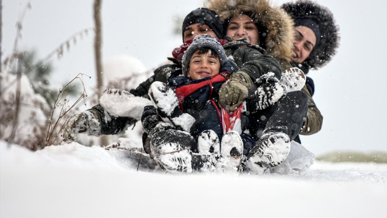 50 ile kar geliyor! Meteoroloji tarih vererek uyardı: Lodos bitecek, kar yağışı geri gelecek 23