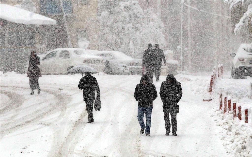 50 ile kar geliyor! Meteoroloji tarih vererek uyardı: Lodos bitecek, kar yağışı geri gelecek 4