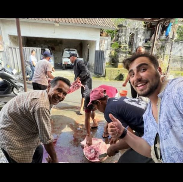 Otostop fenomeni Yunus Okan yeniden gündemde! “Nişanlım depremde öldü” yalanıyla kadınları tuzağa düşüren fenomen şimdi de takipçilerinden para alıp engelliyor! 5