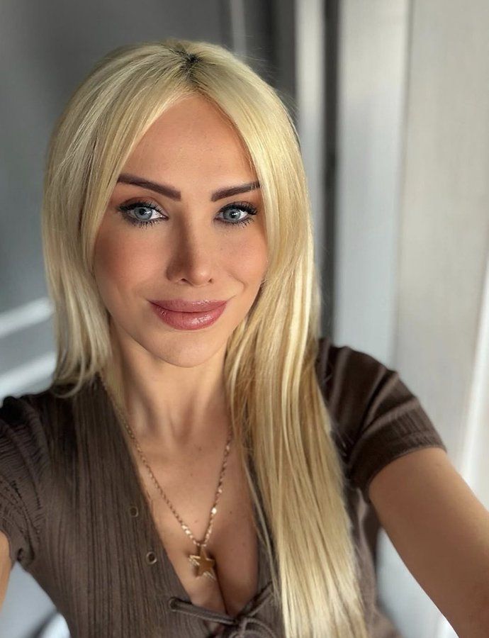 Ciciş kardeşlerden Ceyda Ersoy'un evinden çıkanlar şoke etti! Kokain, yüzlerce hap ve servise hazır eroin çıktı... 7