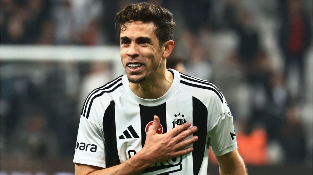 Sergen Yalçın neye uğradığını şaşırdı! Yıldız oyuncu Beşiktaş'tan ayrılmak istediğini açıkladı 7