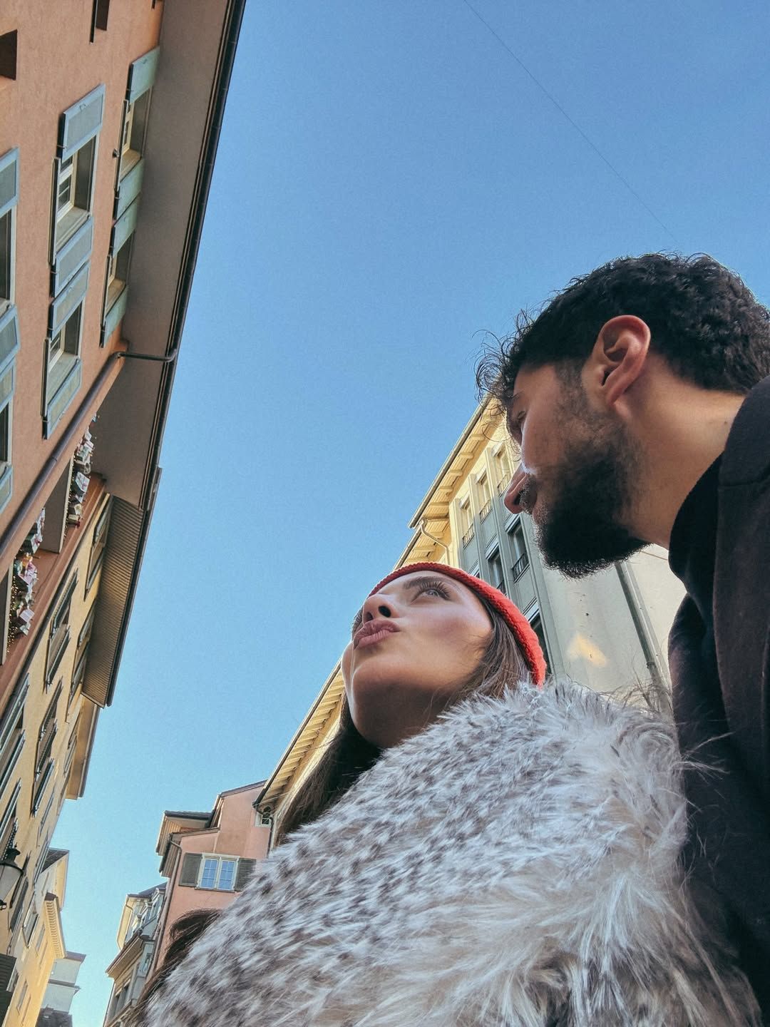 Sıla Türkoğlu'ndan yeni proje öncesi Ata Ayyıldız ile Zürih'te romantik tatil 4