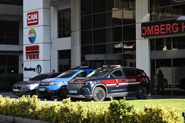 Uyuşturturucu soruşturmasında bomba ifade! Kadın spiker Mehmet Akif Ersoy'un evinde yaşananları anlattı: Veyis Ateş gelecek 'koko'reç getirecek! 8