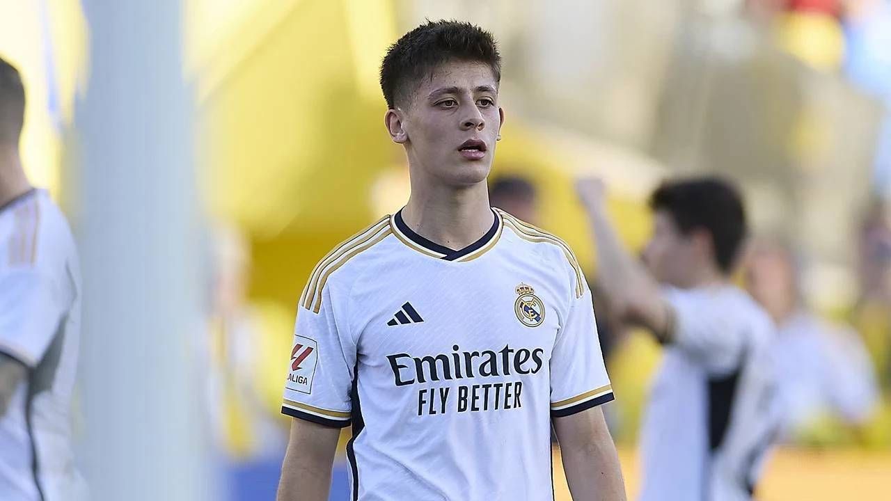 Arda Güler hakkında şoke eden iddia! İspanyol gazeteci kötü haberi verdi 4