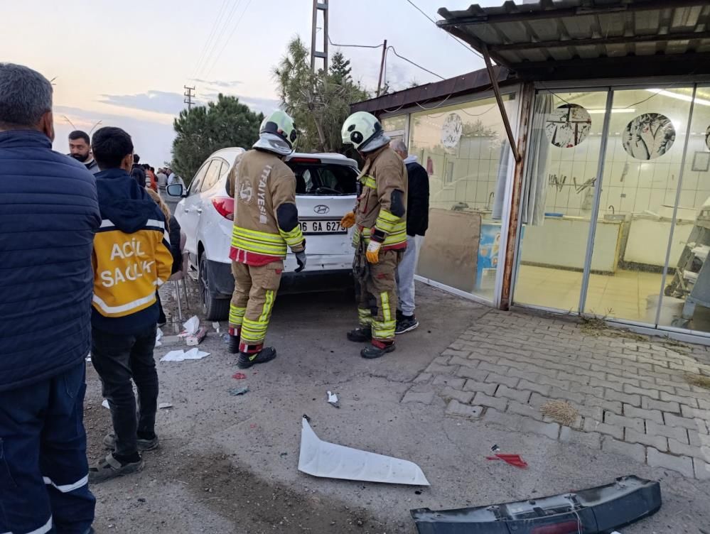 Feci kazada 18 kişi yaralandı! 5