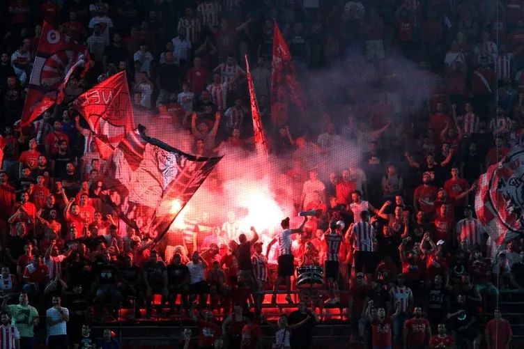 Yapay zekaya göre dünyanın en iyi futbol şehirleri 18