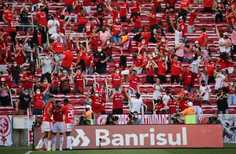 Yapay zekaya göre dünyanın en iyi futbol şehirleri 6