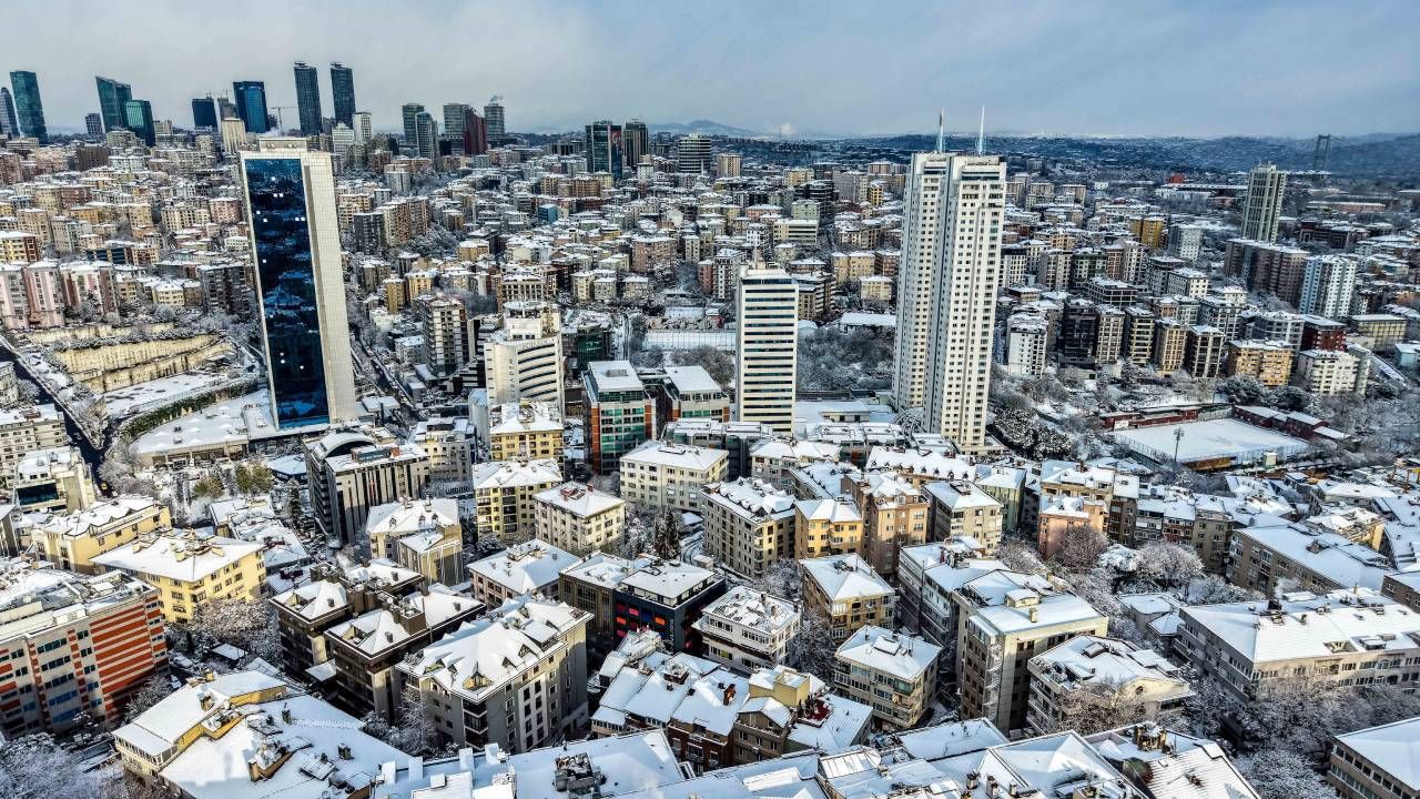 İstanbul'a yeniden kar geliyor! Alarm verildi... Kritik tarih belli oldu: 12-13 Ocak'a dikkat! 2